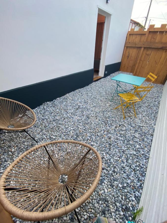 Superbe Appartement Climatise Entre Mer Et Montagne أنغليه المظهر الخارجي الصورة